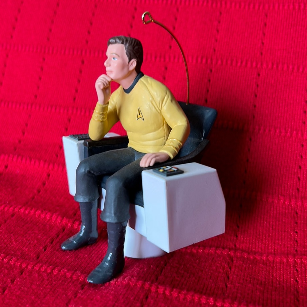 Hallmark 1995 James T Kirk ornament